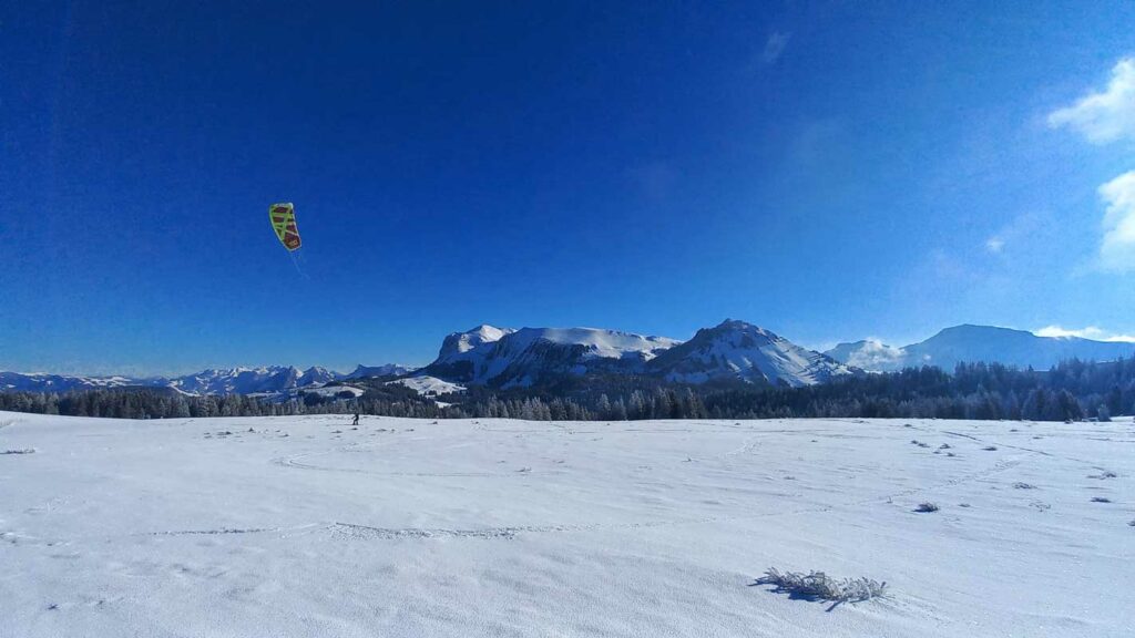 Snowkite Niremont